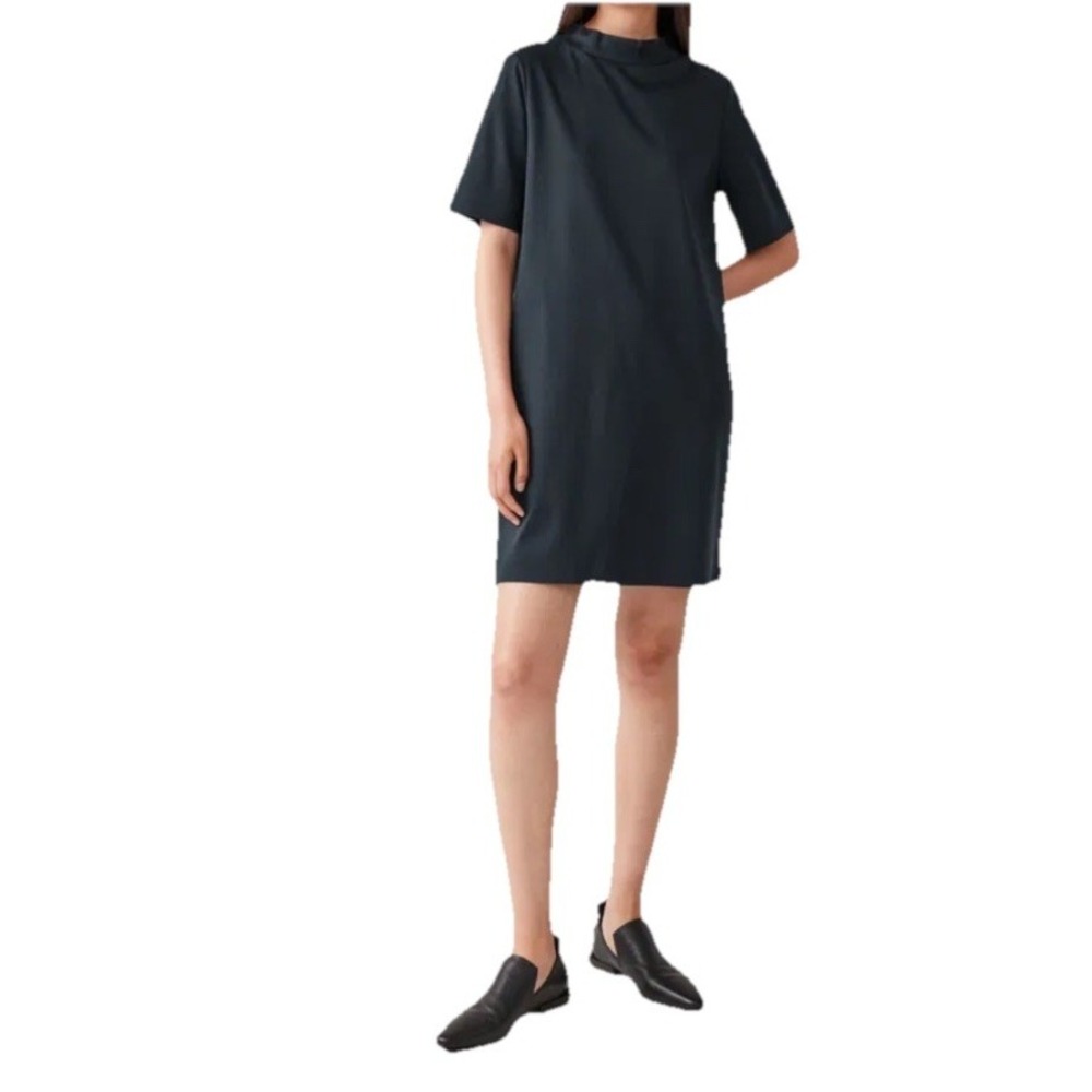 COS Dress M Relax Boxy Mock Neck Minimalist Shift Short Sleeve Modern Black